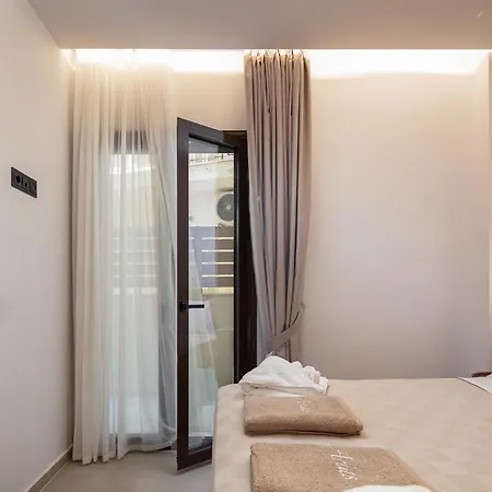Modern Apartment, Up To 6, Close To The Beach! Apartman